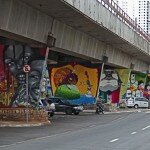 Graffitis no MAAU - Museu Aberto de Arte Urbana - São Paulo, SP. 2012. Foto Flickr Urbanhearts.