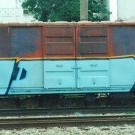 Graffiti end to end does hdv e dninja trem de carga - freight train