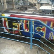 Fuck Fifa - Graffiti protesto em vagão de trem de passageiro no rio de janeiro (4)