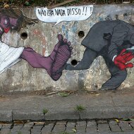 Graffiti de Paulo Ito na vila Anglo (2)