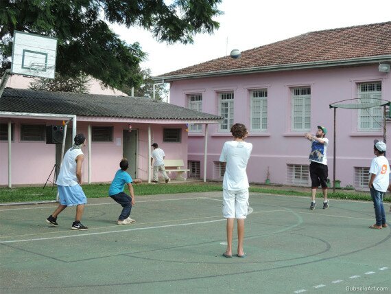 Basquete no evento de aniversário SubsoloArt - 6 anos