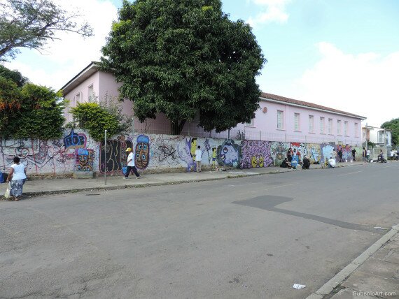 Mutirão de graffiti escola Paulo Freire - Aniversário 6 anos SubsoloArt (1)